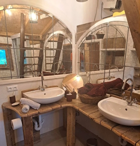 2 Bedrooms Apartment with balcony
