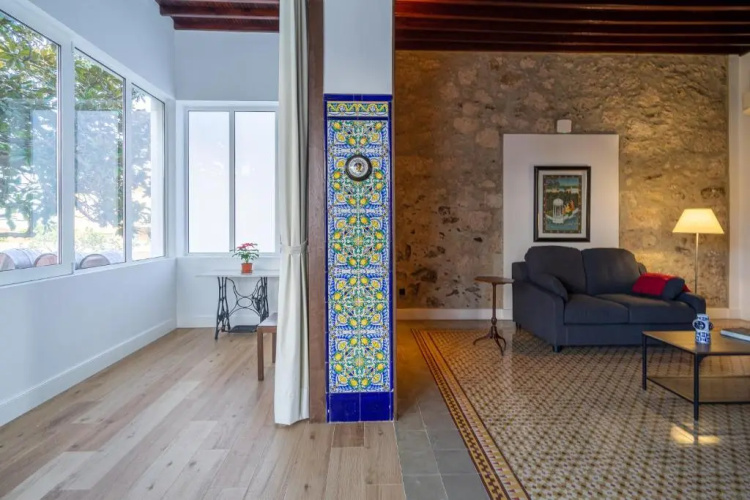 Albor Suites