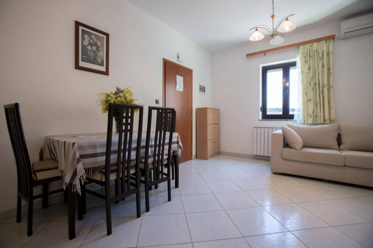 Apartments Villa Mara