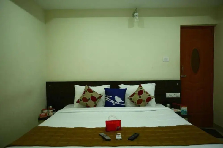 OYO 1223 Maruthi Residency