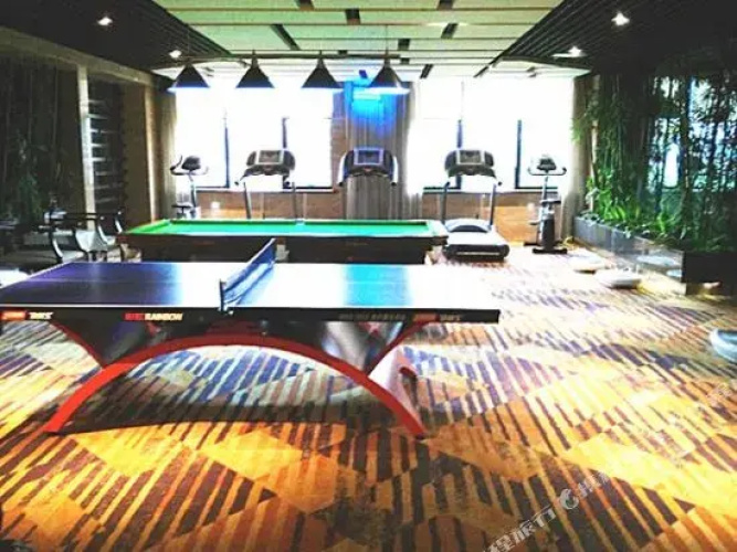 Grand Pacific Hotel