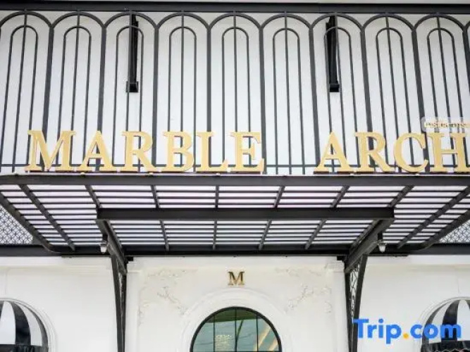 Marble Arch De Loei Hotel