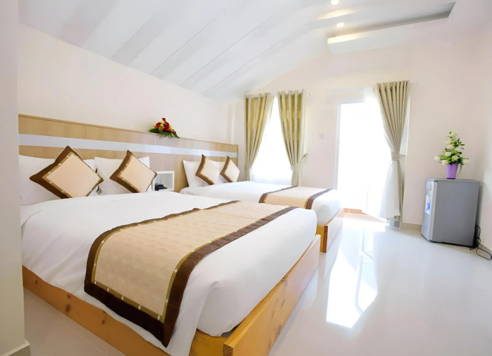 Isana Hotel Dalat