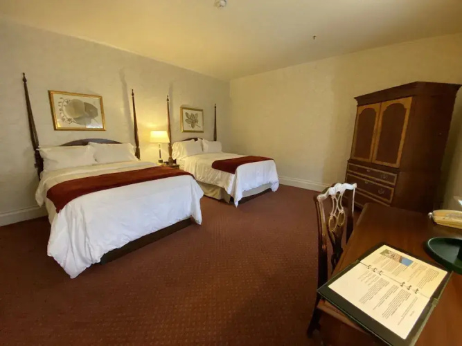 General Morgan Inn