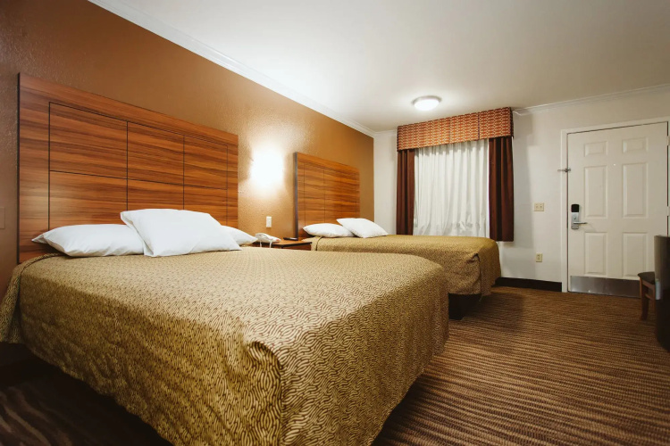 Palace Inn Wayside