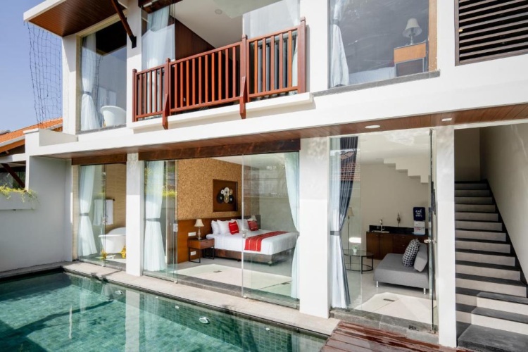 2 Bedrooms Family Villa