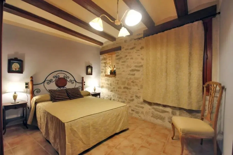 3 Bedrooms Apartment