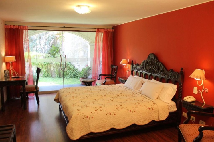Suite with balcony and with view