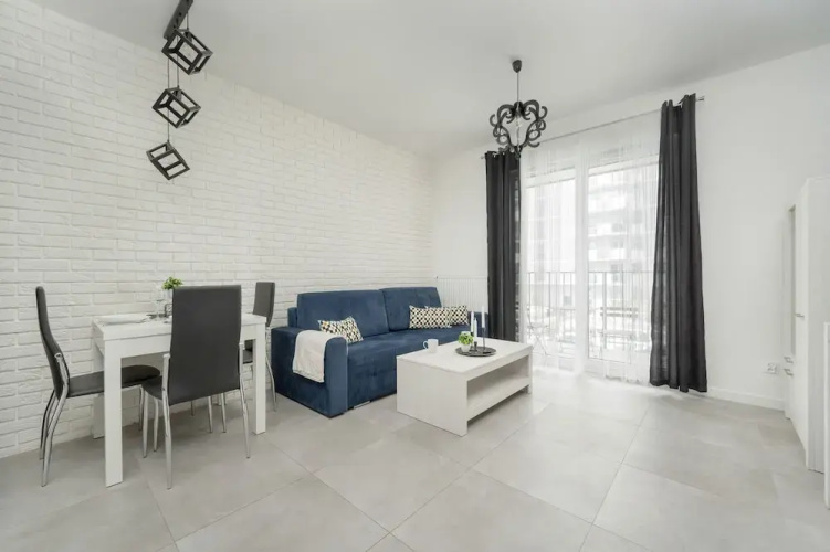 Apartment Close to the River by Renters