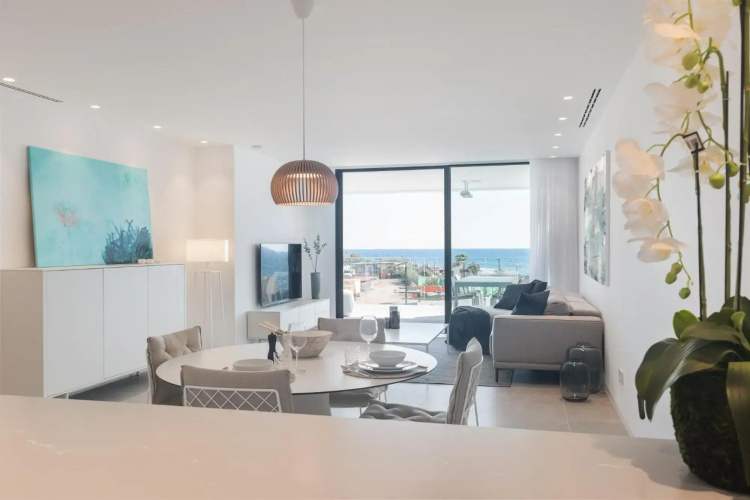 Infinity 1-7 LUXE SEA VIEW 2B