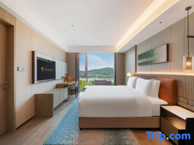 2 Bedrooms Superior Double Suite