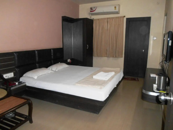 Hotel Saket Heritage