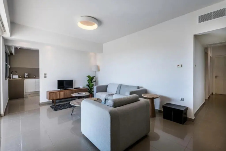Central Loft 2bd Apartment
