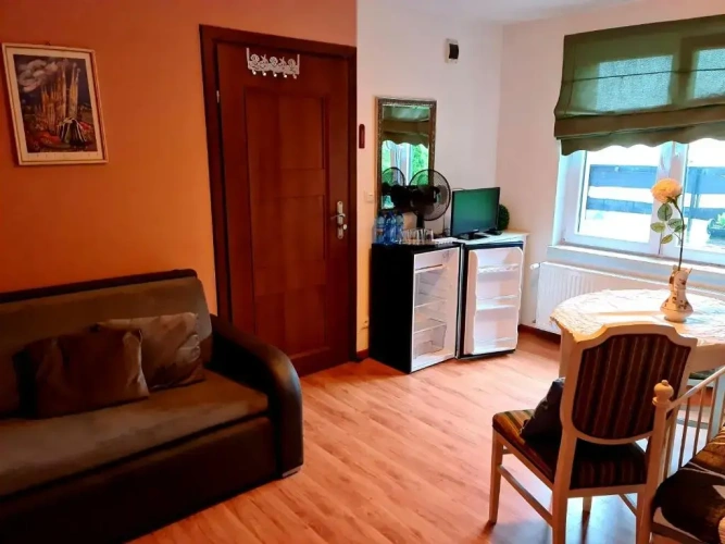 Economy Quadruple room