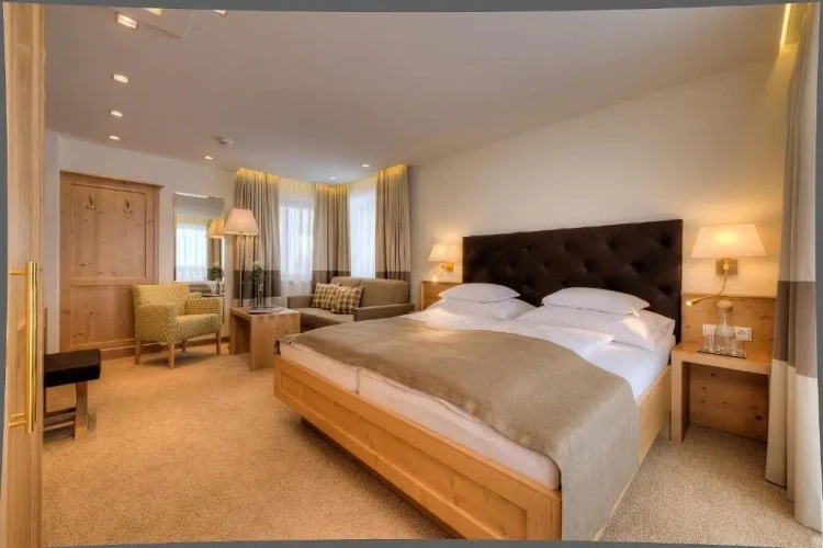 Standard Triple room with balcony