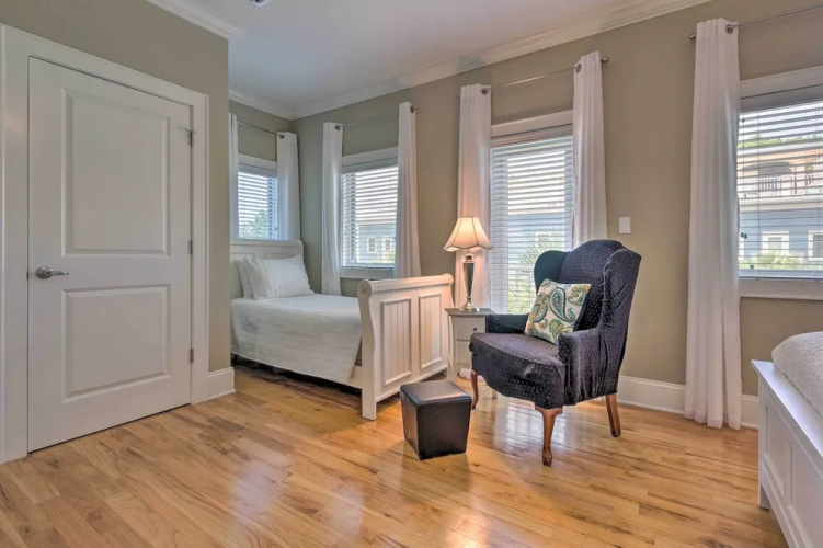 Santa Rosa Beach Haven w/ Rooftop + Pool Access