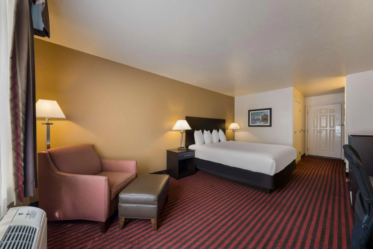 Best Western Salinas Valley Inn & Suites