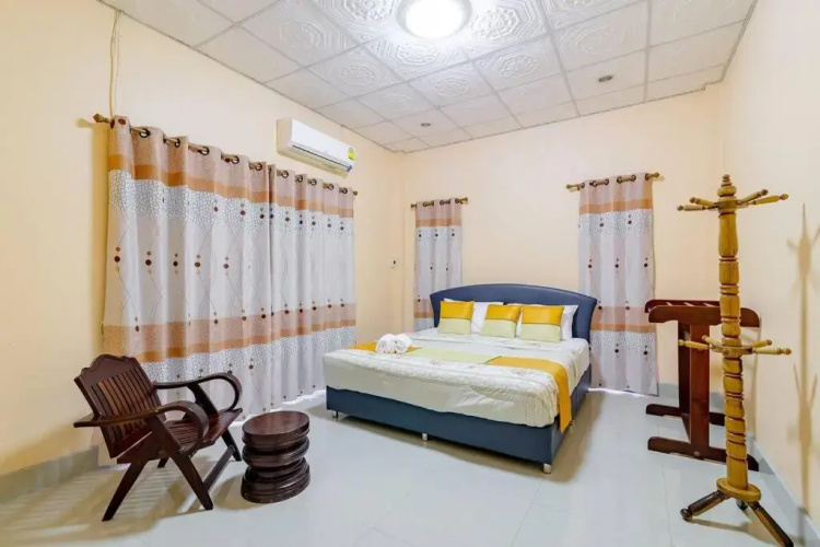 Bangsaphan Paradise Blue House 230 m. to the beach