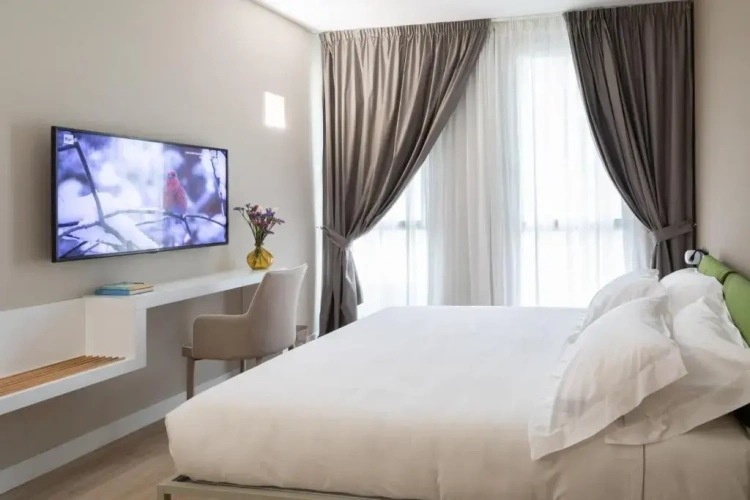 Classic Quadruple room