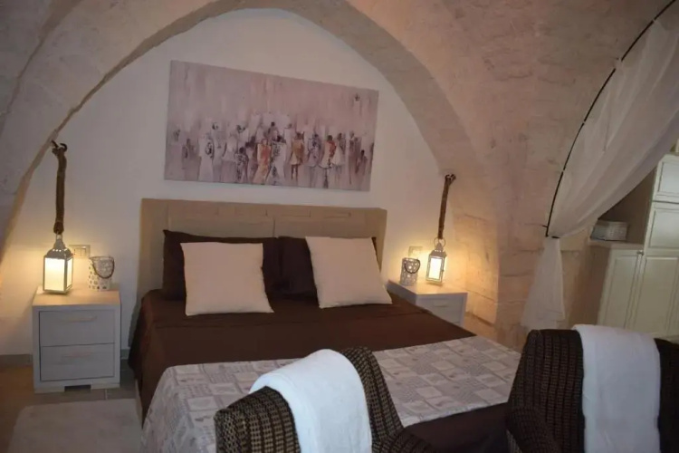Sardedd White Luxury