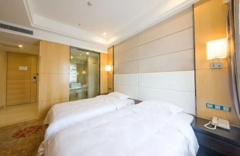 Dollar Hotel- Wuhan