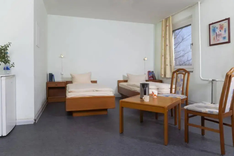 Hostel Pro-social