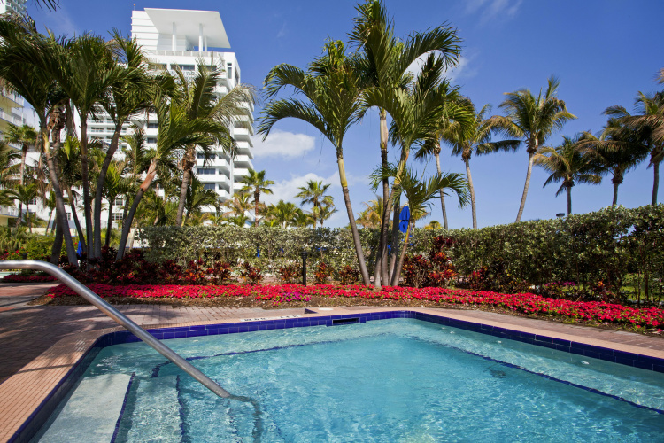 Holiday Inn Miami Beach-Oceanfront photo 19