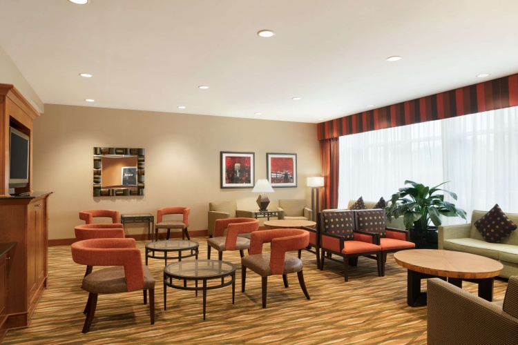 Hampton Inn New York - LaGuardia Airport photo 29