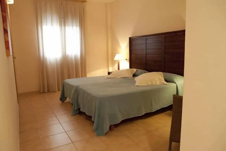 2 Bedrooms Apartment with balcony