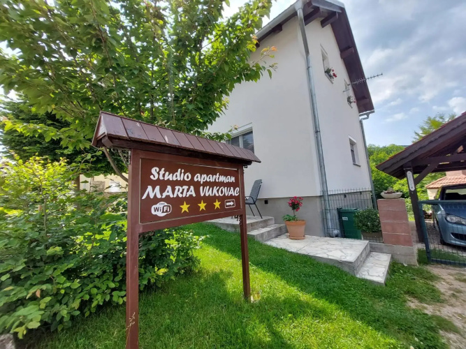 Studio apartman Marta