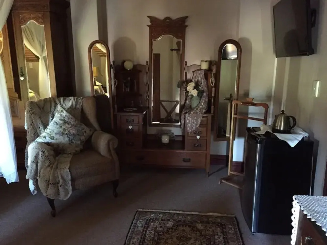 Berit Country Home and Chapel