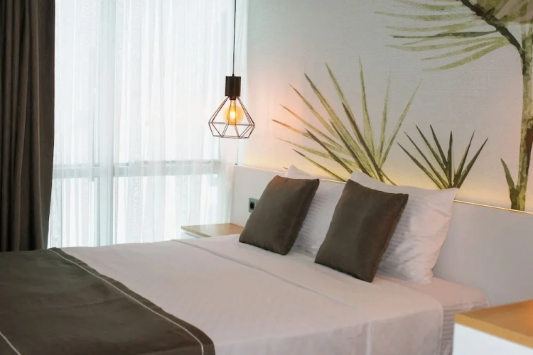 Standard Double room with city view