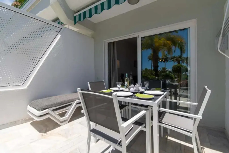 Altamira 60 - One Bed
