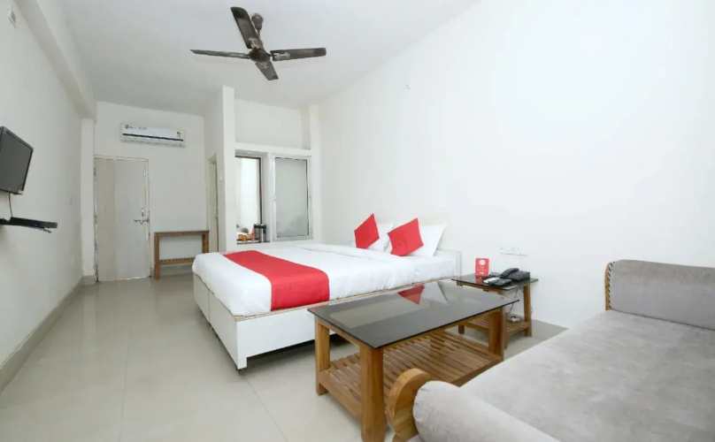 Hotel Chandrika by OYO Rooms