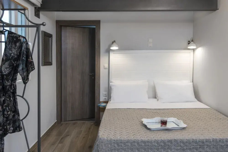 DownTown Hotel