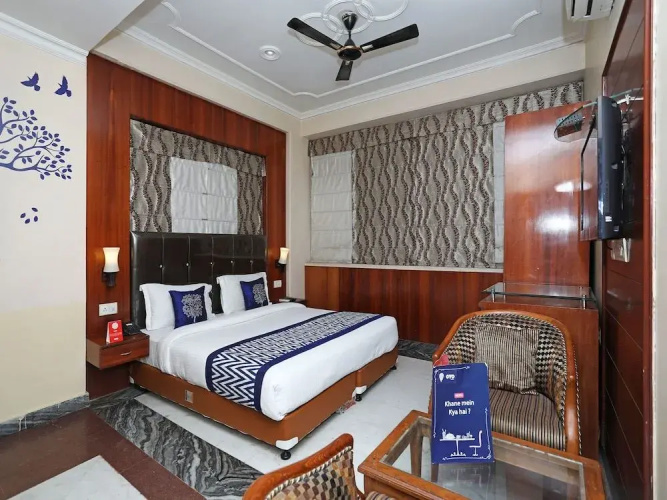 OYO 2801 Magnate Hotel