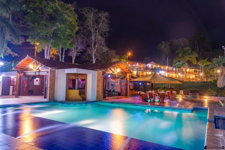 Hotel La Perla