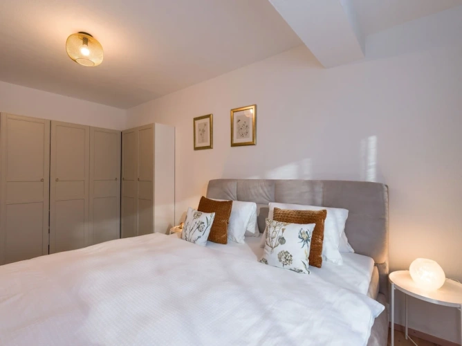 2 Bedrooms Deluxe Apartment with balcony and with mountain view