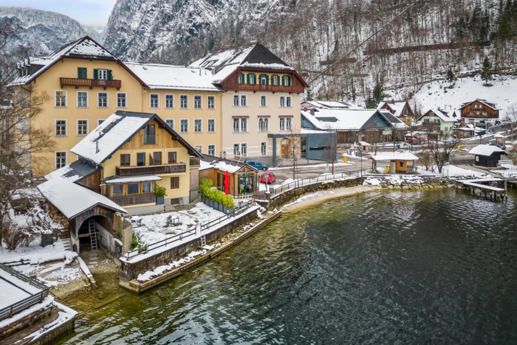 Hallstatt Lakeside Top 2