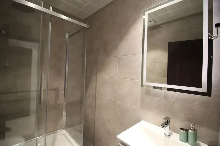 Mirage Residences - One Bedroom