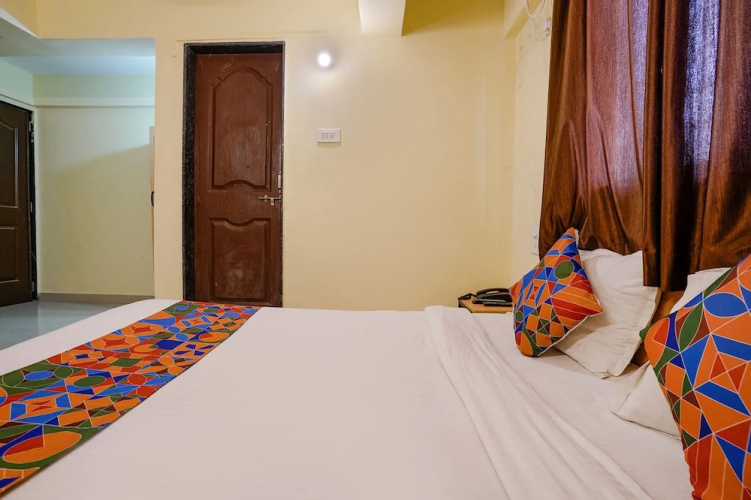 Fabexpress Samruddhi Park Inn