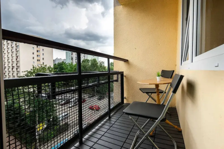 Warsaw Concierge Silver Apartment