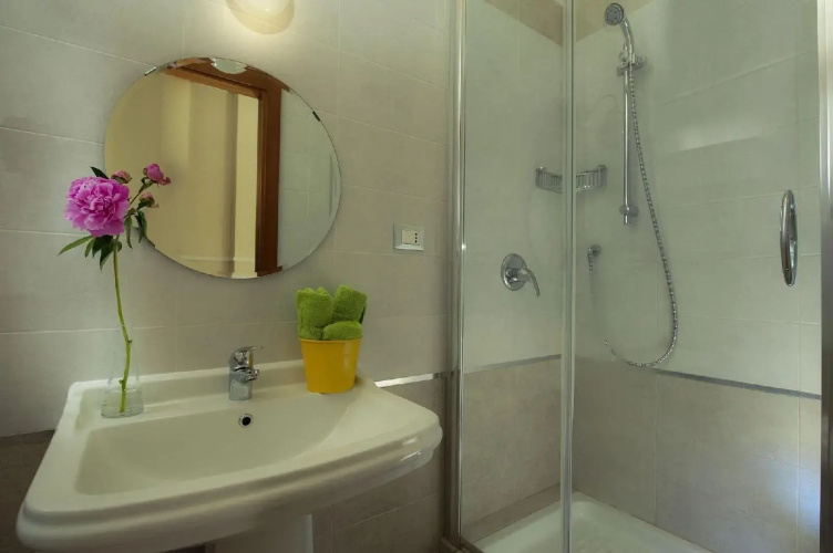 Carlito Budget Rooms