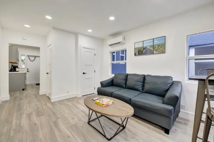 2918 Unit 2