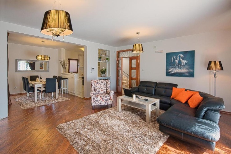 Standard Villa