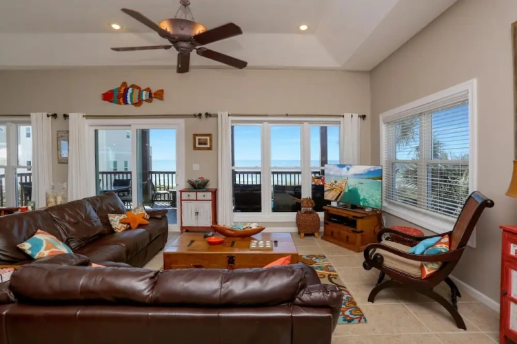 Cottage with balcony