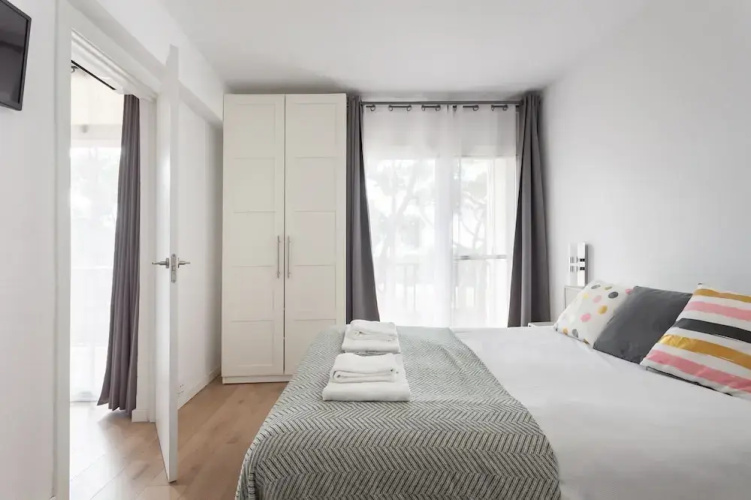 Sybaris Be my Guest Castelldefels
