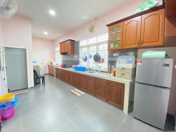 3 Bedrooms Cottage