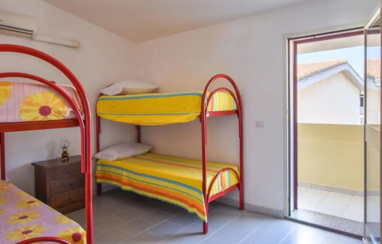 Awesome Apartment in Galtelli' With 2 Bedrooms
