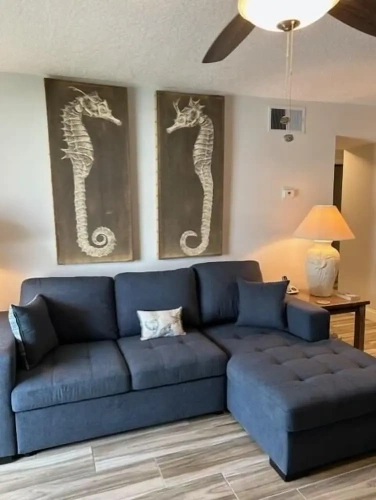 Standard Club room